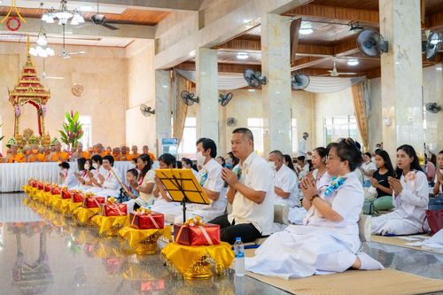 ภาพ No.102164:พิธีบรรพชาธรรมทายาท ในโครงการอุปสมบทหมู่ รุ่นบูชาธรรมมหาปูชนียาจารย์ ณ วัดเขาตะแบก อ.ศรีราชา จ.ชลบุรี วันเสาร์ที่ 9 ธันวาคม พ.ศ. 2566