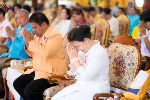 ภาพ No.98970:พิธีทอดกฐินสามัคคีทั่วไทย 5,000 วัด  ณ วัดกันทรอมอุดม อ.ขุนหาญ จ.ศรีสะเกษ วันที่ 26 พฤศจิกายน พ.ศ. 2566