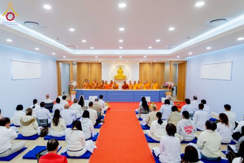 ภาพ No.233276:วันอาทิตย์ที่ 6 กรกฎาคม พ.ศ. 2568 พิธีถวายมหาสังฆทานแด่คณะสงฆ์ทั่วโลกและพิธีตักบาตรเนื่องในวันเข้าพรรษา  ณ วัดพุทธเคปทาวน์ ประเทศแอฟริกาใต้