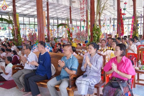 ภาพ No.168499:พิธีทอดกฐิน ณ วัดป่าศรีสุวรรณ จ.ชัยภูมิ ในโครงการกฐินสามัคคีทั่วไทย 30,000 วัด บูชาธรรม 80 ปี หลวงพ่อธัมมชโย โดยคณะศิษยานุศิษย์วัดพระธรรมกาย วันที่ 20 ตุลาคม พ.ศ. 2567