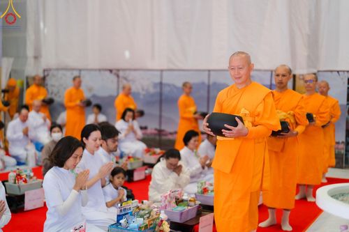ภาพ No.133011:พิธีทอดผ้าป่าสามัคคีฉลองครบ 13 ปี วัดพระธรรมกายไอจิ แด่คณะพระภิกษุสงฆ์ 12 วัด ศูนย์สาขาทั่วภาคพื้นญี่ปุ่น วันที่ 31 มีนาคม พ.ศ. 2567