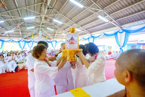 ภาพ No.258296:วันที่ 13 ตุลาคม พ.ศ. 2568 พิธีทอดกฐินสามัคคีทั่วไทย 30,000 วัด โดยคณะศิษยานุศิษย์ บูชาธรรม 81 ปี หลวงพ่อธัมมชโย ณ วัดทุ่งเจริญธรรม อ.อมก๋อย จ.เชียงใหม่