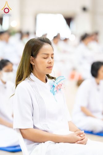 ภาพ No.174275:พิธีทอดกฐินกตัญญูบูชาธรรม ณ พระมหาเจดียทัตตชีโว ศูนย์อบรมเยาวชนกาญจนบุรี ในโครงการกฐินสามัคคีทั่วไทย 30,000 วัด บูชาธรรม 80 ปี หลวงพ่อธัมมชโย โดยคณะศิษยานุศิษย์วัดพระธรรมกาย วันที่ 9 พฤศจิกายน พ.ศ. 2567