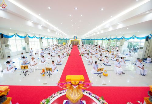 ภาพ No.260193:วันอาทิตย์ที่ 19 ตุลาคม พ.ศ. 2568 พิธีทอดกฐินสามัคคี  ณ ศูนย์ปฏิบัติธรรมและศูนย์อบรมเยาวชนเพชรบุรี  ต.ท่าแลง อ.ท่ายาง จ.เพชรบุรี