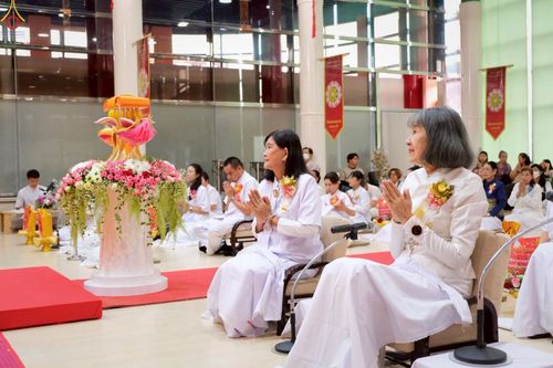 ภาพ No.262284:วันที่ 19 ตุลาคม พ.ศ. 2568 พิธีทอดกฐินเพื่อสร้าง ธรรมอุทยานลอยฟ้า 81 ปี หลวงพ่อธัมมชโย ณ วัดพระธรรมกายยามานาชิ ประเทศญี่ปุ่น 