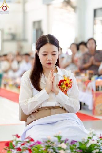 ภาพ No.217552:วันอาทิตย์ที่ 13 เมษายน พ.ศ. 2568 พิธีตักบาตรฉลองสามเณรใหม่ ศูนย์ปฏิบัติธรรมเขาคิชฌกูฏ โครงการบรรพชาสามเณรภาคฤดูร้อน