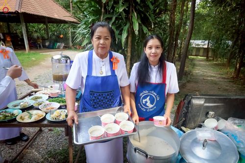 ภาพ No.251018:วันที่ 9 ตุลาคม พ.ศ. 2568 พิธีทอดกฐินสามัคคีทั่วไทย 30,000 วัด โดยคณะศิษยานุศิษย์ บูชาธรรม 81 ปี หลวงพ่อธัมมชโย ณ วัดห้วยน้ำริน ต.ร่องจิก อ.ภูเรือ จ.เลย