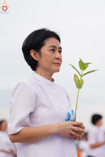 ภาพ No.160414:พิธีปลูกต้นทรัพย์บานชื่น ณ ลานธรรม พระมหาธรรมกายเจดีย์ วัดพระธรรมกาย จ.ปทุมธานี วันพฤหัสบดีที่ 10 ตุลาคม พ.ศ. 2567