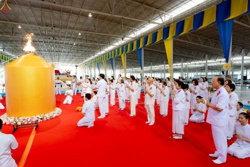 ภาพ No.249437:วันที่ 28 กันยายน พ.ศ. 2568 พิธีจุดเทียนใจ ไฟนิรันด์ อนันตชัย ณ สภาธรรมกายสากล วัดพระธรรมกาย