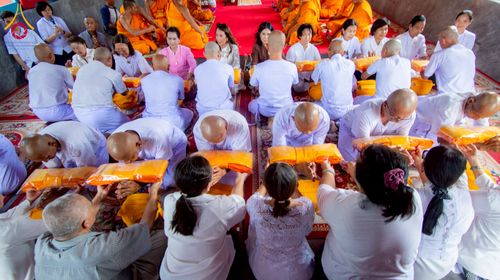 ภาพ No.233064:โครงการบรรพชาอุปสมบทหมู่รุ่นเข้าพรรษา ปี ๒๕๖๘ ระหว่างวันที่ ๒๕ มิ.ย. - ๕ พ.ย. ๒๕๖๘ ณ ศูนย์อบรมเยาวชนบางปะหัน