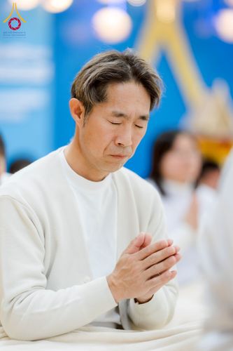 ภาพ No.220958:วันที่ 13 เมษายน พ.ศ. 2568 พิธีโปรยรัตนชาติปฐมเริ่มสถาปนาเจดีย์ และ พิธีเปิดหมู่บ้านปฏิบัติธรรม เพื่อการบรรลุธรรม ณ วัดป่าธรรมกายนานาชาติโทชิหงิ  ประเทศญี่ปุ่น