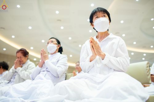 ภาพ No.90389:งานสัมมนา ผู้นำบุญยอดกัลยาณมิตร 77 จังหวัดทั่วไทย โครงการกฐินสามัคคีทั่วไทย 5,000 วัด พุทธศักราช 2566 และโครงการอุปสมบท 3,000 รูป บูชาธรรมมหาปูชนียาจารย์ ระหว่าง วันที่ 6 - 8 ตุลาคม พ.ศ. 2566 ณ จ.นครราชสีมา