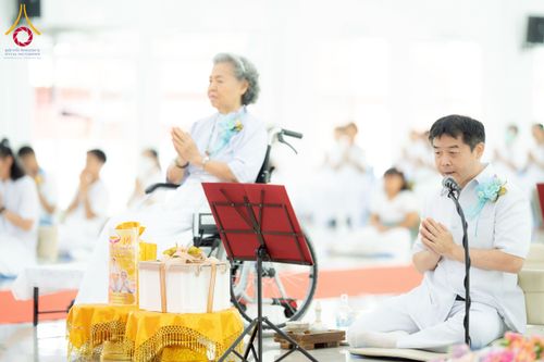 ภาพ No.238543:วันอาทิตย์ที่ 17 สิงหาคม พ.ศ. 2568 พิธีทอดผ้าป่าบำรุงศูนย์อบรมเยาวชนนครปฐม ครบรอบ 14 ปี และพิธีปลูกต้นไม้รอบสระเศรษฐี ณ ศูนย์อบรมเยาวชนนครปฐม