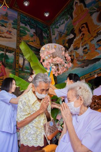 ภาพ No.92936:พิธีทอดกฐินสามัคคีทั่วไทย 5,000 วัด โดยคณะศิษยานุศิษย์วัดพระธรรมกาย  น้อมบูชาธรรม 79 ปี หลวงพ่อธัมมชโย  ณ วัดเตาปูน จ.ชลบุรี วันที่ 8 พฤศจิกายน พ.ศ. 2566