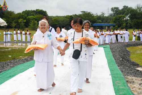 ภาพ No.96149:กฐินสามัคคี ฉลองวิหารพระมงคลเทพมุนี (สด จนฺทสโร) ณ ศูนย์ปฏิบัติธรรมภาคใต้ อ.บางกล่ำ จ.สงขลา วันที่ 19 พฤศจิกายน พ.ศ. 2566