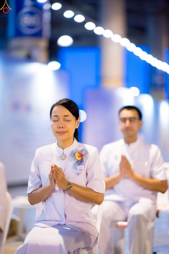 ภาพ No.244398:วันที่ 7 กันยายน พ.ศ. 2568 พิธีฉลองชัยสวดมนต์บทธัมมจักกัปปวัตตนสูตร 7,681,108,108 จบ ณ มหารัตนวิหารคด วัดพระธรรมกาย