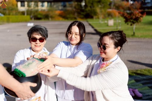 ภาพ No.254085:วันที่ 12 ตุลาคม พ.ศ. 2568 พิธีทอดกฐินวัดพระธรรมกายบูโรส ประเทศสวีเดน