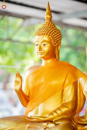 ภาพ No.189305:พิธีทอดผ้าป่าทำนุบำรุงศาสนสถาน ในโครงการธรรมยาตรา กตัญญูบูชา มหาปูชนียาจารย์ พระมงคลเทพมุนี(สด จนฺทสโร) พระผู้ปราบมาร อนุสรณ์สถาน 7 แห่ง ปีที่ 13 ณ วัดใหม่นพรัตน์  ต.เนินพระปรางค์ อ.สองพี่น้อง จ.สุพรรณบุรี วันที่ 5 มกราคม พ.ศ. 2568