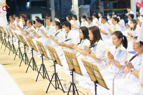 ภาพ No.111841:พิธีถวายภัตตาหารเป็นสังฆทาน แด่คณะพระธรรมยาตราฯ ในโครงการธรรมยาตรา กตัญญูบูชา มหาปูชนียาจารย์ พระมงคลเทพมุนี(สด จนฺทสโร) พระผู้ปราบมาร อนุสรณ์สถาน 7 แห่ง ปีที่ 12 วันที่ 14 มกราคม พ.ศ. 2567 ณ อนุสรณ์สถานมหาวิหารพระมงคลเทพมุนี  (โลตัสแลนด์) อ.สองพี่น้อง จ