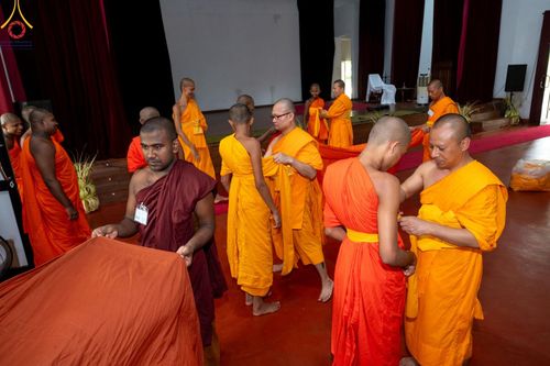 ภาพ No.139851:PhotoStory มหาศรัทธา ธรรมยาตราศรีลังกา EP.2 พิธีเปิดโครงการสยาม-ลังกา ธรรมยาตรา ฉลองเทศกาลวิสาขบูชาแห่งชาติ ศรีลังกา บูชาธรรม 80 ปีหลวงพ่อธัมมชโย เมื่อวันที่ 17 พฤษภาคม พ.ศ. 2567