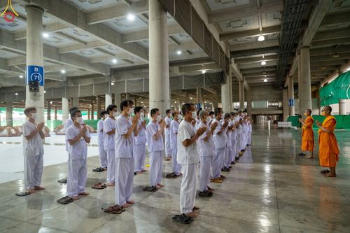 ภาพ No.47387:ประมวลภาพกิจวัตร-กิจกรรม ธรรมทายาท ในโครงการบรรพชาอุปสมบทหมู่ รุ่นเข้าพรรษา