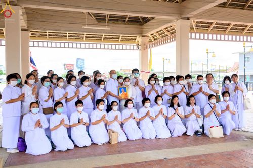 ภาพ No.49054:ประมวลภาพพิธีเก็บอัฐิและลอยอังคาร พระสุธรรมญาณวิเทศ  (สุธรรม สุธมฺโม)