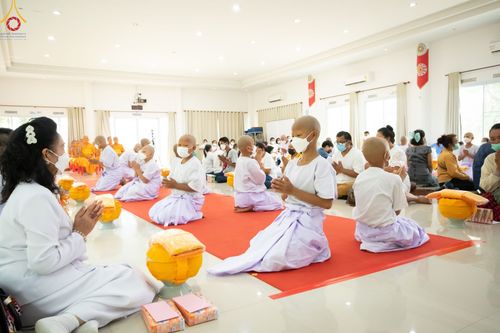 ภาพ No.44854:ประมวลภาพพิธีบรรพชา ในโครงการบรรพชาสามเณรฟื้นฟูพระพุทธศาสนาทั่วไทย ณ ศูนย์อบรมเยาวชนบางปะหัน