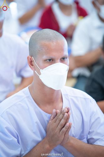 ภาพ No.40882:พิธีตัดปอยผม ปลงผม ขอขมารับผ้าไตรและพิธีบรรพชา ในโครงการอุปสมบท บูชาธรรมมหาปูชนียาจารย์ ประจำปี 2564 ชุดที่ 17