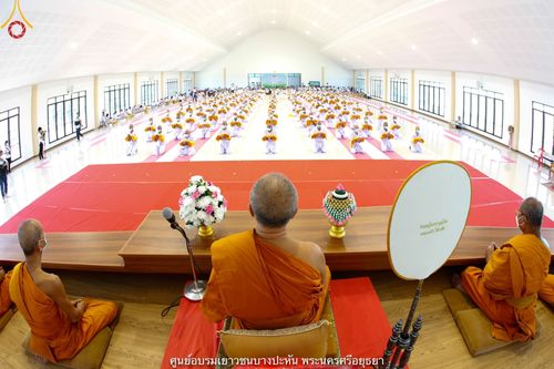 ภาพ No.40793:พิธีตัดปอยผม ปลงผม ขอขมารับผ้าไตรและพิธีบรรพชา ในโครงการอุปสมบท บูชาธรรมมหาปูชนียาจารย์ ประจำปี 2564 ชุดที่ 16