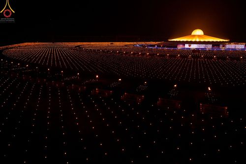 ภาพ No.43512:ประมวลภาพวันมาฆบูชา ประจำปี พ.ศ. 2565 ณ วัดพระธรรมกาย (ชุดที่ 2)