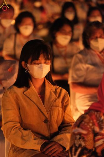 ภาพ No.46511:พิธีจุดโคมวิสาขประทีป วันวิสาขบูชา พ.ศ. 2565 ณ ประเทศอินโดนีเซีย