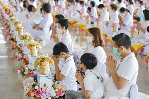 ภาพ No.49908:ประมวลภาพพิธีถวายคิลานเภสัช และอุปกรณ์ทางการแพทย์แด่คณะสงฆ์ วันเสาร์ที่ 20 สิงหาคม พ.ศ. 2565