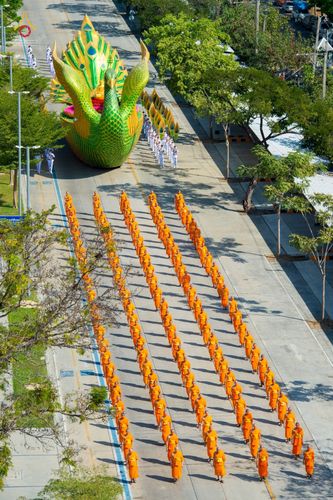 ภาพ No.42687:พิธีอัญเชิญมยุรนาวากาศ ประดิษฐาน ณ อาคาร 100 ปี เนื่องในวันคล้ายวันเกิด ครบ 113 ปี คุณยายอาจารย์มหารัตนอุบาสิกาจันทร์ ขนนกยูง