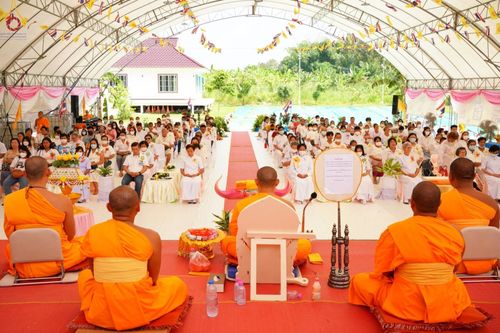 ภาพ No.57043:ประมวลภาพพิธีทอดกฐินสามัคคี ณ ศูนย์ปฏิบัติธรรมสวนผึ้ง (วันที่ 30 ตุลาคม พ.ศ. 2565)