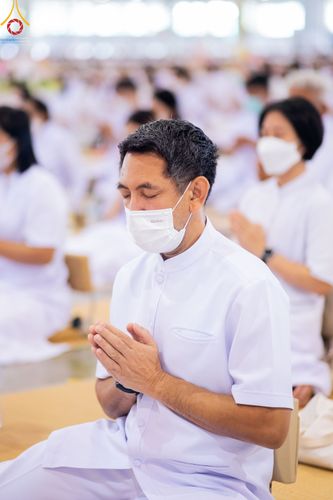 ภาพ No.52325:ประมวลภาพพิธีบูชาข้าวพระ (วันอาทิตย์ต้นเดือนตุลาคม) ณ วัดพระธรรมกาย จ.ปทุมธานี 