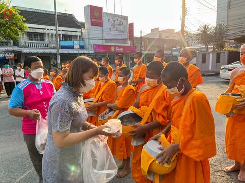 ภาพ No.45774:ประมวลภาพกิจกรรม โครงการบรรพชาสามเณรฟื้นฟูพระพุทธศาสนาทั่วไทย ณ วัดเวฬุวัน และศูนย์ปฏิบัติธรรมและอบรมเยาวชนยะลา