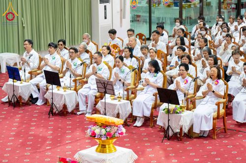 ภาพ No.298677:วันที่ 20 มกราคม พ.ศ. 2569 พิธีทอดผ้าป่าทำนุบำรุงศาสนสถาน ณ วัดไร่ขิง อ.สามพราน จ.นครปฐม ในโครงการธรรมยาตรา กตัญญูบูชา มหาปูชนียาจารย์ พระมงคลเทพมุนี(สด จนฺทสโร) พระผู้ปราบมาร อนุสรณ์สถาน 7 แห่ง ปีที่ 14