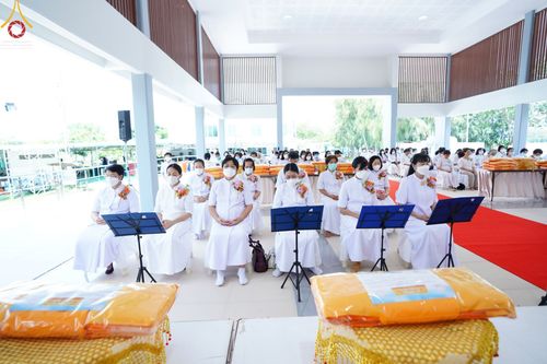 ภาพ No.50581:ประมวลภาพพิธีทอดผ้าป่าระบบไฟฟ้าถาวร ณ ศูนย์ปฏิบัติธรรมพระมงคลเทพมุนี