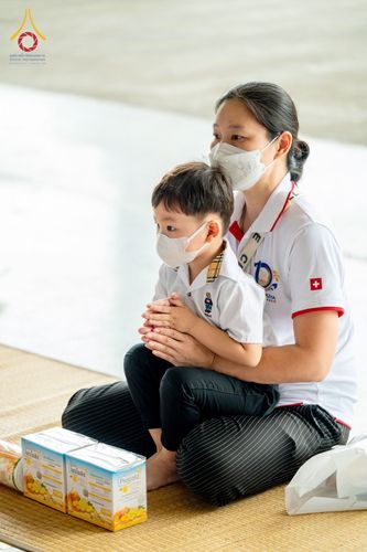 ภาพ No.49910:ประมวลภาพพิธีถวายคิลานเภสัช และอุปกรณ์ทางการแพทย์แด่คณะสงฆ์ วันเสาร์ที่ 20 สิงหาคม พ.ศ. 2565