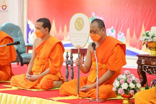 ภาพ No.48069:ประมวลภาพพิธีเวียนประทักษิณ และบรรพชาอุปสมบท รุ่นเข้าพรรษา ปี 2565