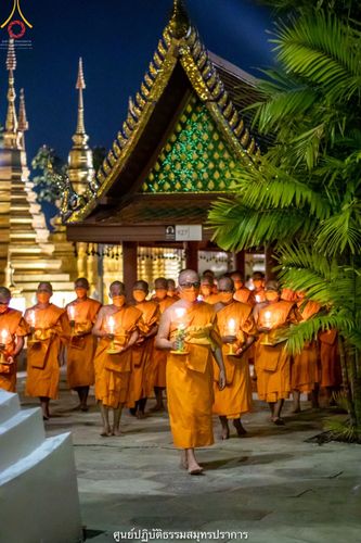 ภาพ No.42094:พิธีตัดปอยผม ปลงผม ขอขมารับผ้าไตรและพิธีบรรพชา ในโครงการอุปสมบท บูชาธรรมมหาปูชนียาจารย์ ประจำปี 2564 ชุดที่ 20