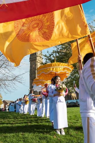 ภาพ No.54779:ประมวลภาพพิธีทอดกฐิน ณ วัดพระธรรมกายนิวคาสเซิล ประเทศอังกฤษ  (วันที่ 30 ตุลาคม พ.ศ. 2565)