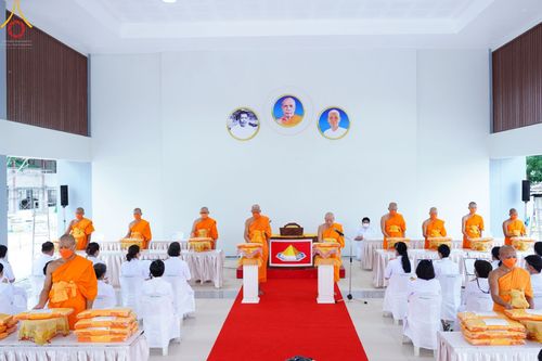 ภาพ No.50583:ประมวลภาพพิธีทอดผ้าป่าระบบไฟฟ้าถาวร ณ ศูนย์ปฏิบัติธรรมพระมงคลเทพมุนี