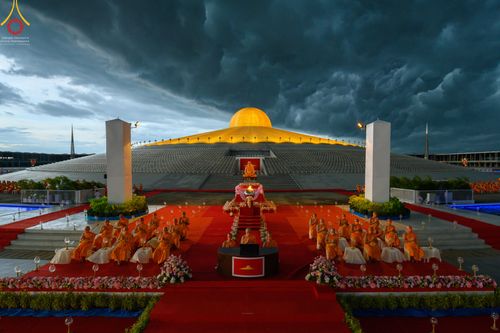 ภาพ No.52579:ประมวลภาพวันคล้ายวันเกิดครบรอบ 138 ปี พระมงคลเทพมุนี (สด จนฺทสโร) พระผู้ปราบมาร ชุดที่ 2