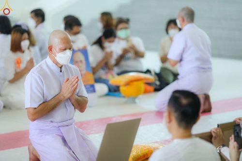 ภาพ No.51031:ประมวลภาพพิธีบรรพชาอุปสมบท โครงการบรรพชาอุปสมบทหมู่ รุ่นวันครูวิชชาธรรมกาย ปีพุทธศักราช 2565