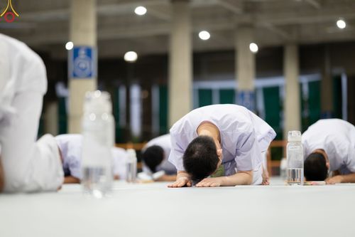 ภาพ No.47395:ประมวลภาพกิจวัตร-กิจกรรม ธรรมทายาท ในโครงการบรรพชาอุปสมบทหมู่ รุ่นเข้าพรรษา