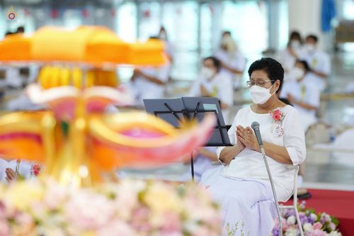 ภาพ No.38786:พิธีทอดกฐินสามัคคี ณ สภาธรรมกายสากล วัดพระธรรมกาย