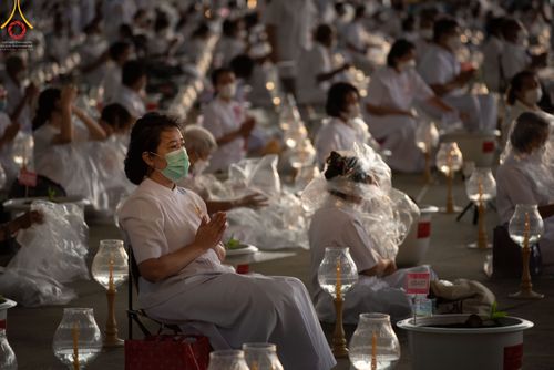 ภาพ No.52569:ประมวลภาพวันคล้ายวันเกิดครบรอบ 138 ปี พระมงคลเทพมุนี (สด จนฺทสโร) พระผู้ปราบมาร ชุดที่ 2