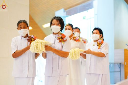 ภาพ No.52184:ประมวลภาพพิธีสักการะพระมงคลเทพมุนี (สด จนฺทสโร) ณ ศูนย์ปฏิบัติธรรมพระมงคลเทพมุนี