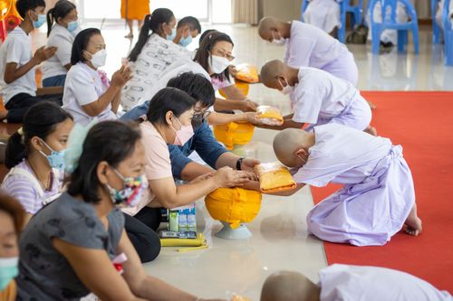 ภาพ No.44864:ประมวลภาพพิธีบรรพชา ในโครงการบรรพชาสามเณรฟื้นฟูพระพุทธศาสนาทั่วไทย ณ ศูนย์อบรมเยาวชนบางปะหัน